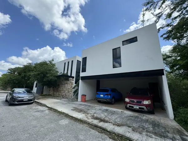 VENTA DE CASA EN PRIVADA DE CONKAL VENTA DE CASA EN PRIVADA DE CONKAL