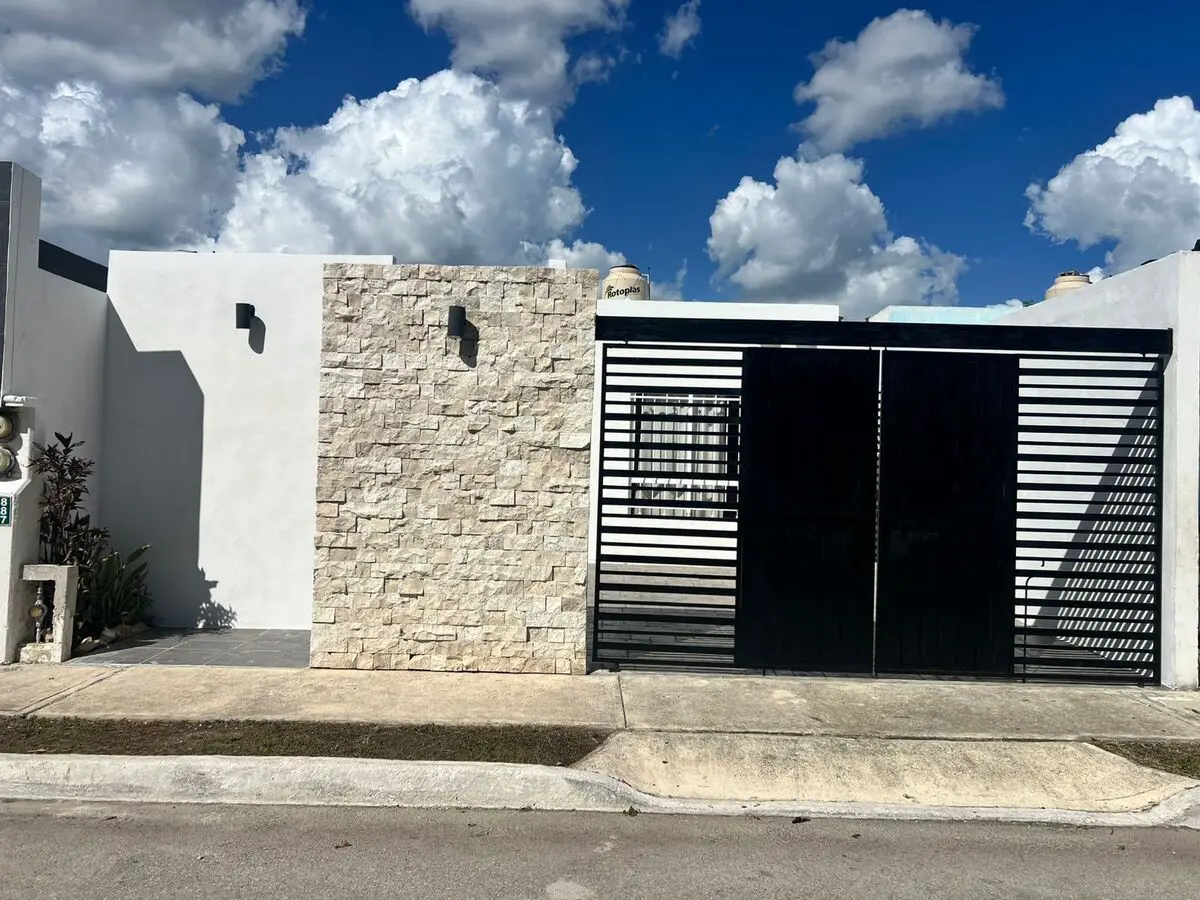 Casa en venta en Caucel, Mérida — foto 1 de 9