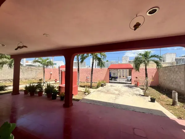 Casa en venta en Leandro Valle, Mérida — foto 3 de 10