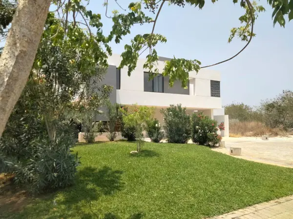 Casa en venta en Temozon Norte, Mérida — foto 2 de 36