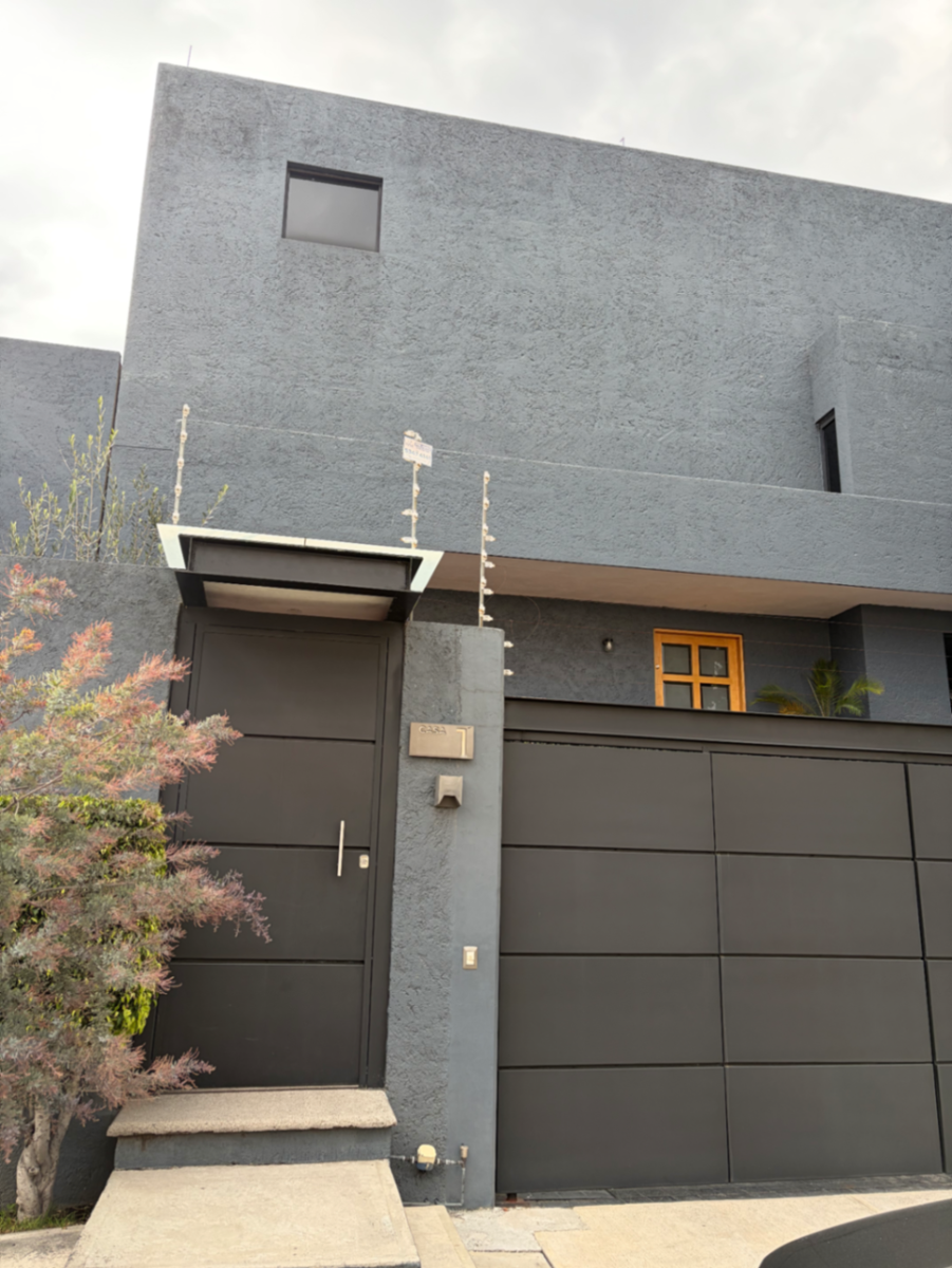 Casa en renta en La Herradura Sección III, Huixquilucan — foto 1 de 38