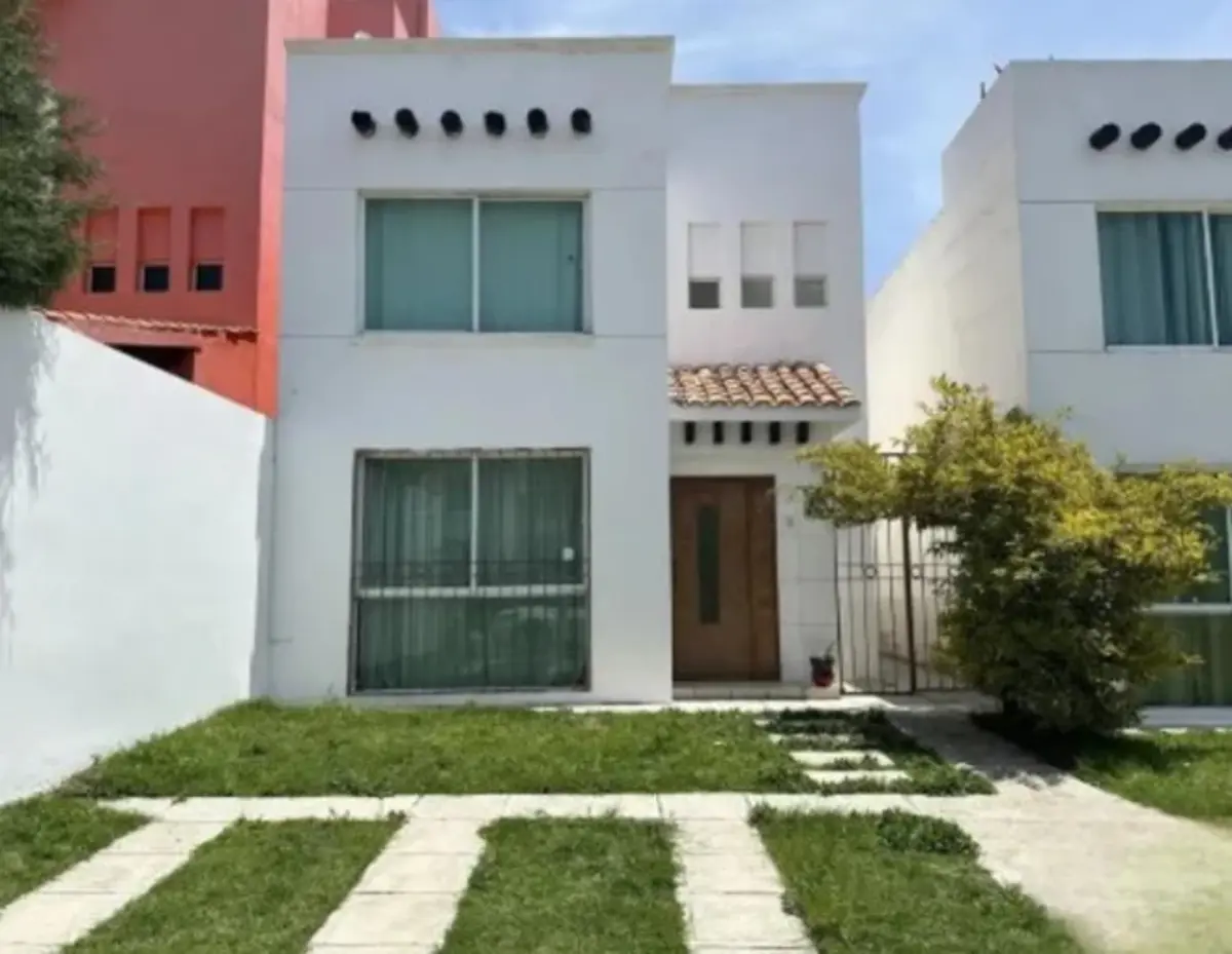 Casa en venta en Urbano Bonanza, Metepec — foto 1 de 13