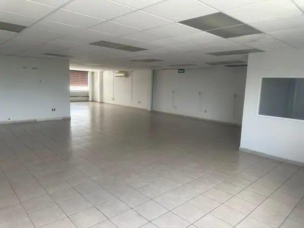 Edificio en renta en Estrella, Querétaro — foto 2 de 11