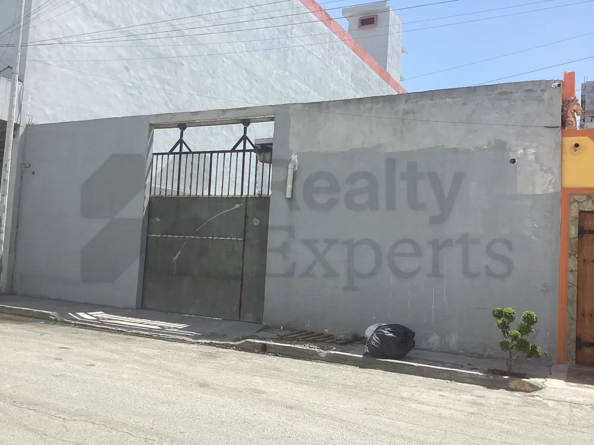 Bodega en renta en Estrella, Monterrey — foto 1 de 9