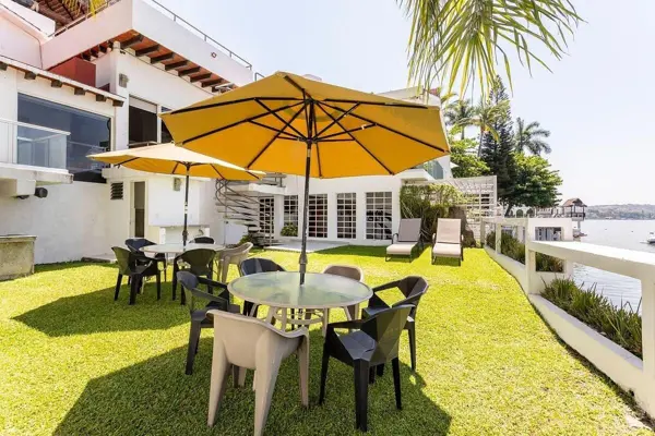 Casa en venta en Tequesquitengo, Jojutla — foto 2 de 42