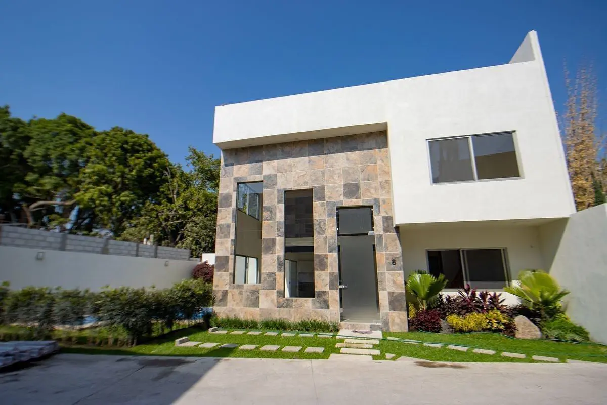 CASA EN VENTA LOMAS DE CUERNAVACA CASA EN VENTA LOMAS DE CUERNAVACA