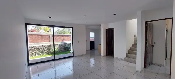 Casa en venta en Centro Jiutepec, Jiutepec — foto 2 de 15