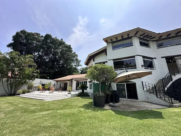 Casa en venta en Sumiya, Jiutepec — foto 2 de 39