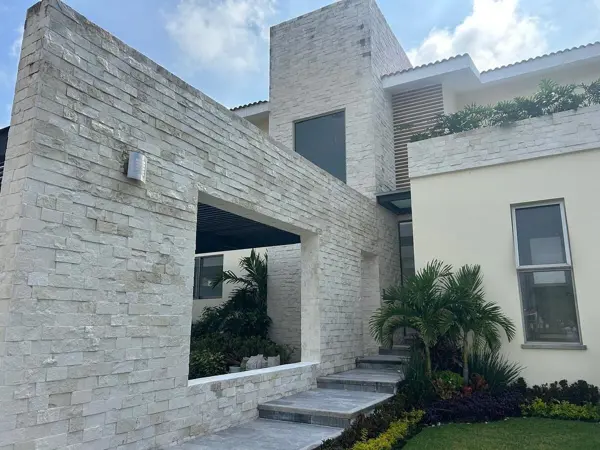 CASA PARAISO COUNTRY CLUB