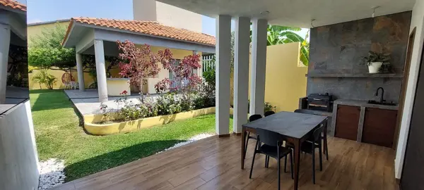 CASA EN UN NIVEL EN JIUTEPEC
