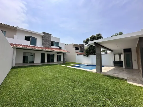 Casa en venta en Joyas de Agua, Jiutepec — foto 2 de 17