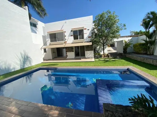 Casa en venta en El Mascareño, Cuernavaca — foto 2 de 27