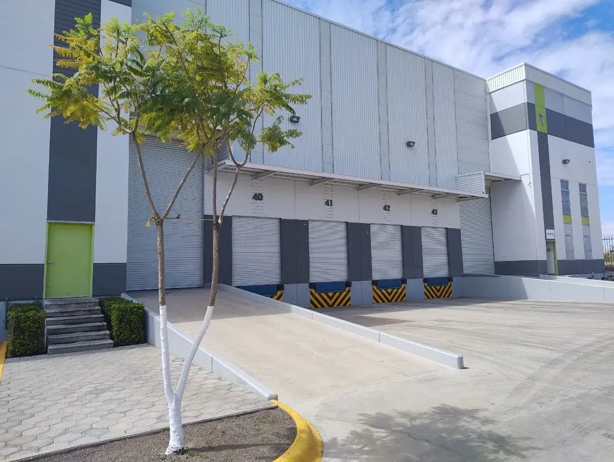 Nave en renta en Parque Industrial Santa Fe, Silao de la Victoria — foto 1 de 23