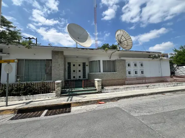 Edificio en venta en Maria Luisa, Monterrey — foto 2 de 81