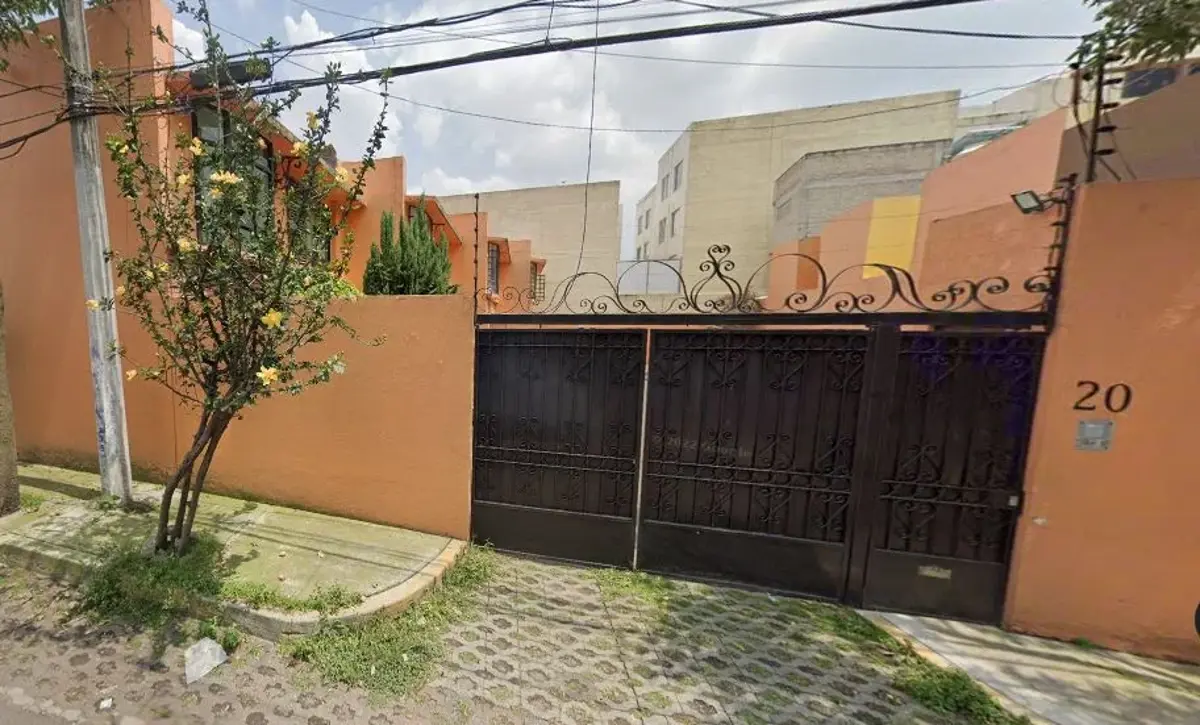 Casa en venta en Miguel Hidalgo 2a Seccion, Tlalpan — foto 1 de 12
