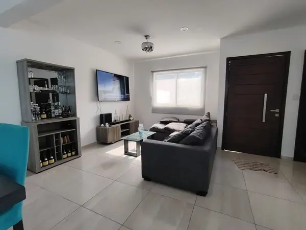 Casa en renta en Lomas de la Rioja, Alvarado — foto 2 de 17