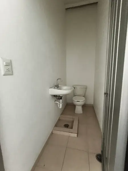 Bodega en renta en Granjas Mexico, Iztacalco — foto 3 de 9