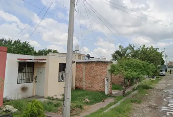 ¡OPORTUNIDAD ÚNICA! CASA EN REMATE