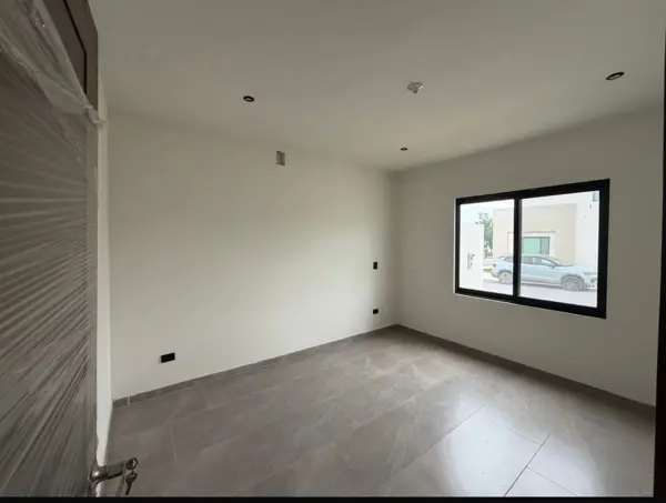 Casa en venta en La Escondida, Saltillo — foto 3 de 23