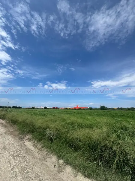 Terreno en renta en La Victoria, Pesquería — foto 2 de 12