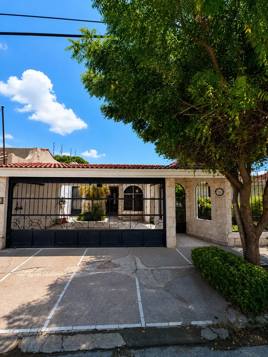 Casa en venta en Torreon Jardin, Torreón — foto 1 de 20