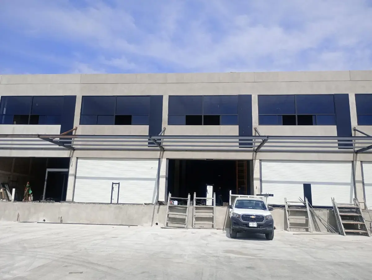 Bodega en venta en Lomas de Zapopan, Zapopan — foto 1 de 35