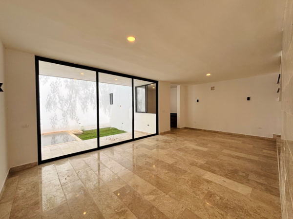 Casa en venta en Temozon Norte, Mérida — foto 2 de 33