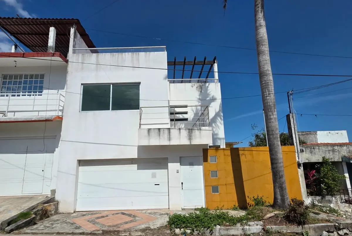 Casa en venta en Ricardo Flores Magon, Boca del Río — foto 1 de 18