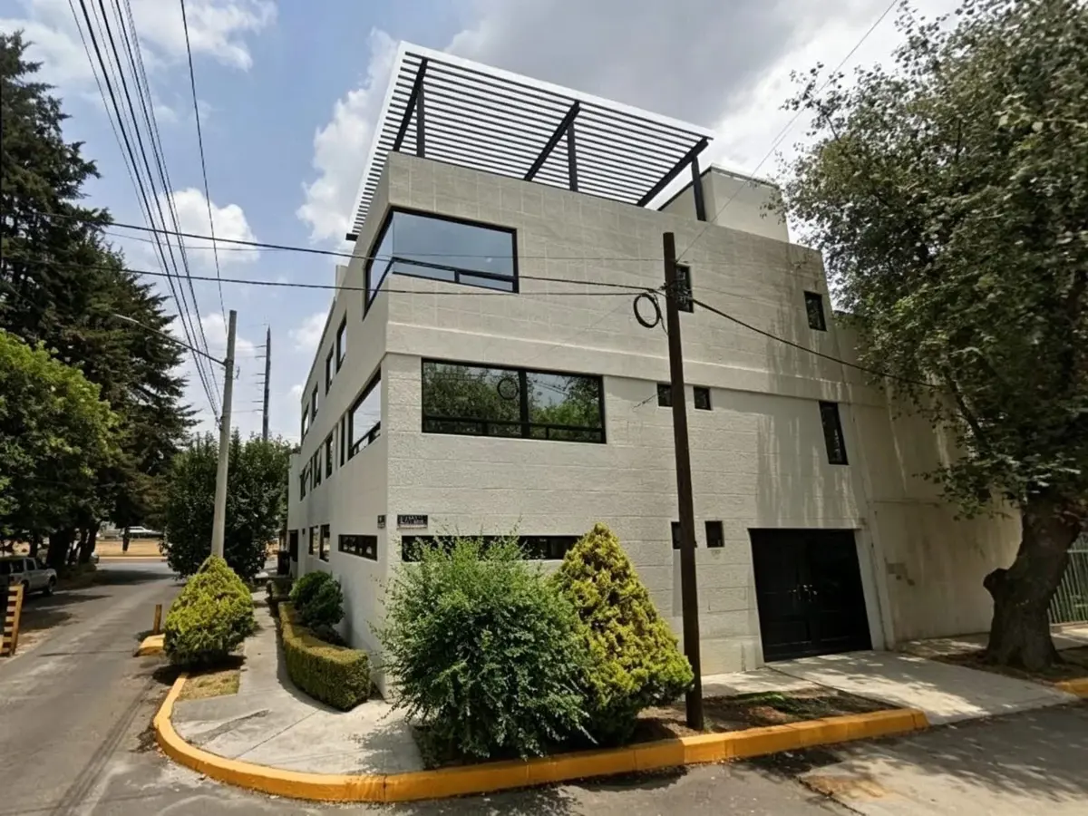 Edificio en renta en Los Pilares, Metepec — foto 1 de 18