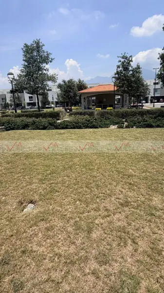 Terreno en venta en Altrysa, García — foto 3 de 12