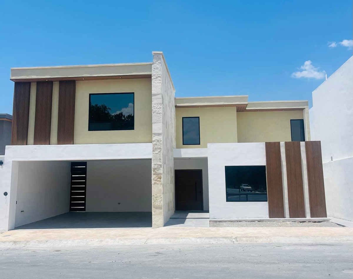 Casa en venta en La Joya, Arteaga — foto 1 de 15