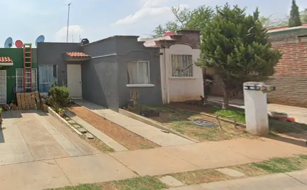 ¡OPORTUNIDAD ÚNICA! CASA EN REMATE