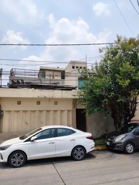 PRECIOSA CASA SOLA EXCELENTE UBICACIÓN