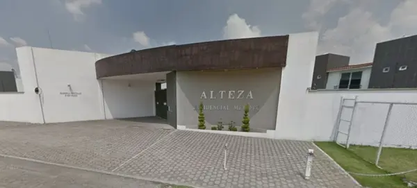 Casa en venta en San Felipe Tlalmimilolpan, Toluca — foto 2 de 12