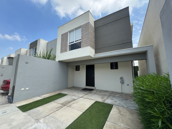 Casa en venta en Torralba, García, Nuevo León