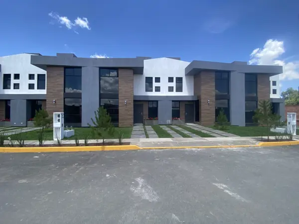 Casa en venta en Las Águilas, Mineral de la Reforma — foto 2 de 17