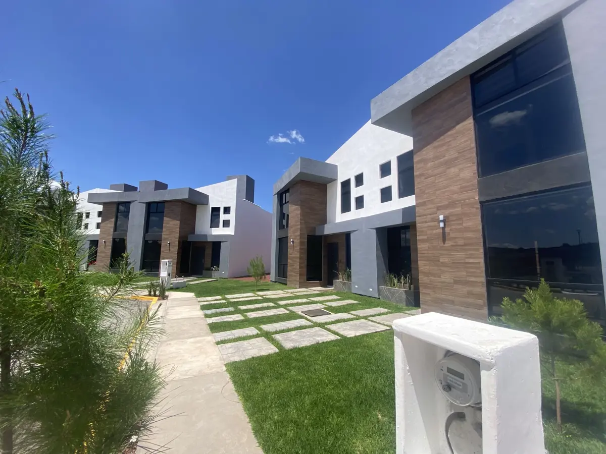 Casa en venta en Las Águilas, Mineral de la Reforma — foto 1 de 17