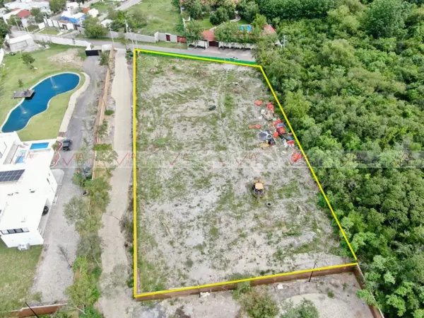 Terreno en venta en El Barrial, Santiago — foto 3 de 12