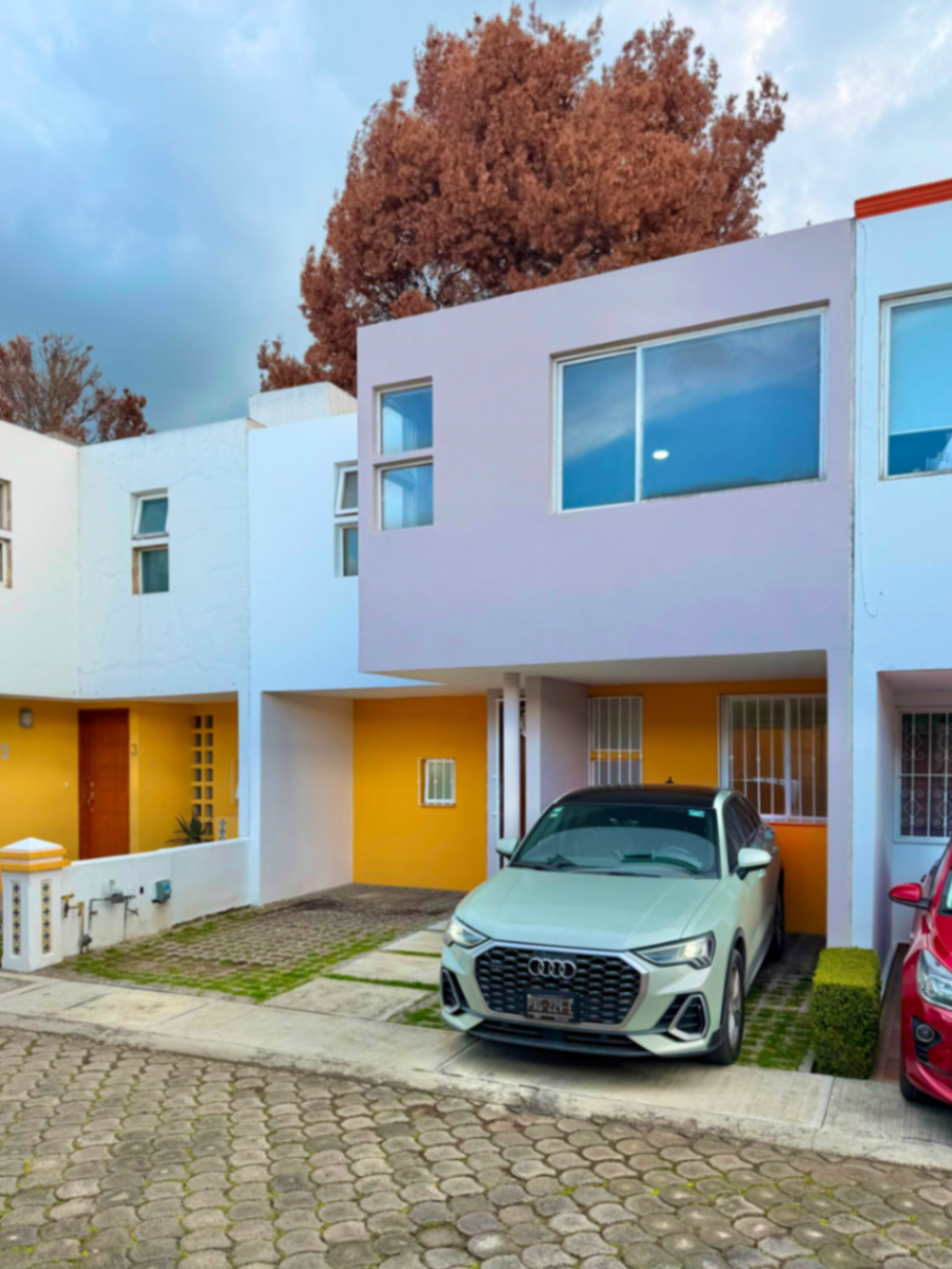 Casa en venta en Jesus Jimenez Gallardo, Metepec — foto 1 de 13