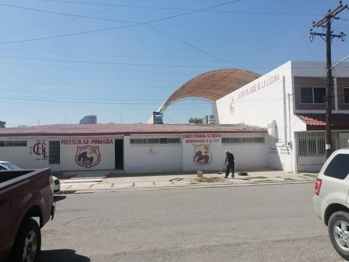 Casa en venta en Ampliación los Ángeles, Torreón — foto 1 de 55