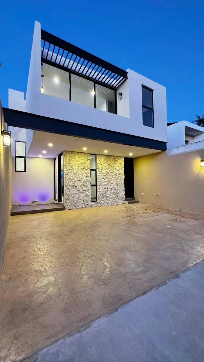 Casa en venta en Conkal, Conkal — foto 1 de 40