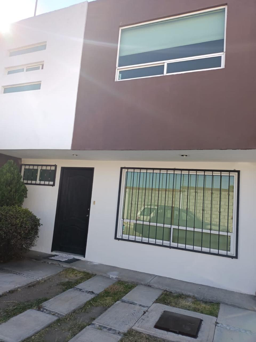 Casa en venta en San Bernardino Tlaxcalancingo, San Andrés Cholula — foto 1 de 12