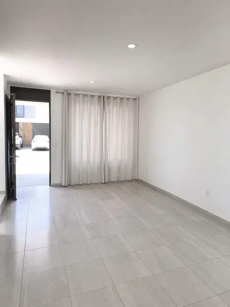 Casa en venta en Jardines de La Primavera, Zapopan — foto 3 de 20