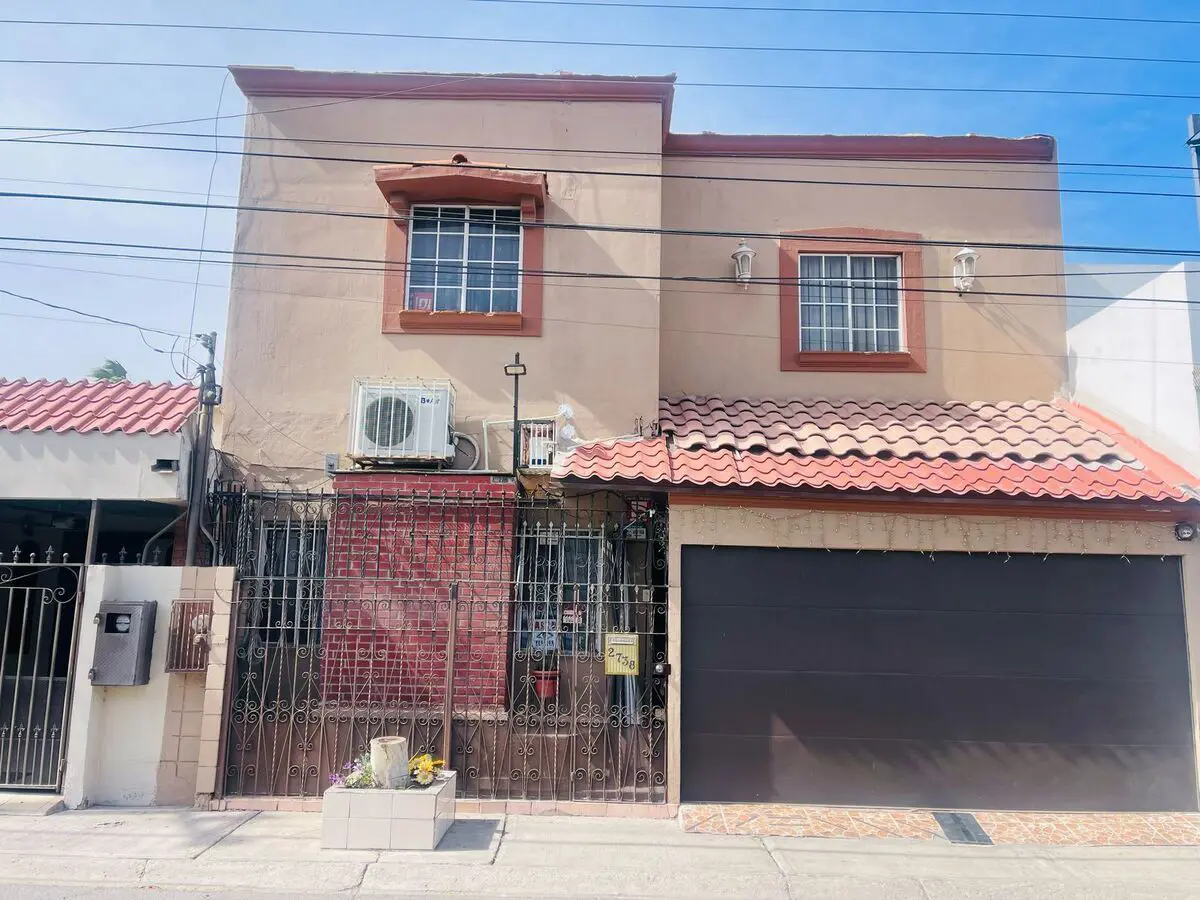 Casa en venta en Nuevo Mexicali, Mexicali — foto 1 de 18