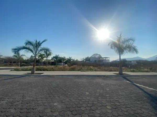 Terreno en venta en Ex-Hacienda de Nogueras Residencial, Comala — foto 3 de 6
