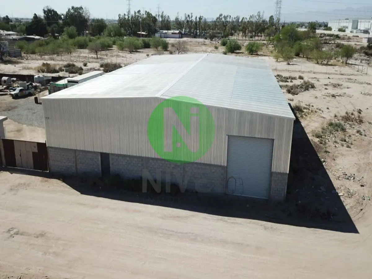 Bodega en renta en Bordo la Rivera, Mexicali — foto 1 de 13