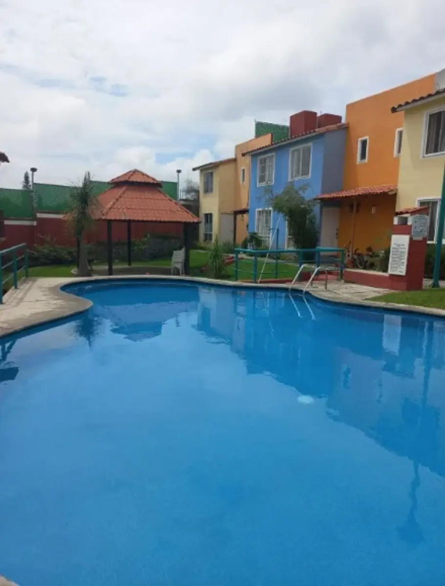 Casa en venta en Lomas de Tzompantle, Cuernavaca — foto 1 de 9