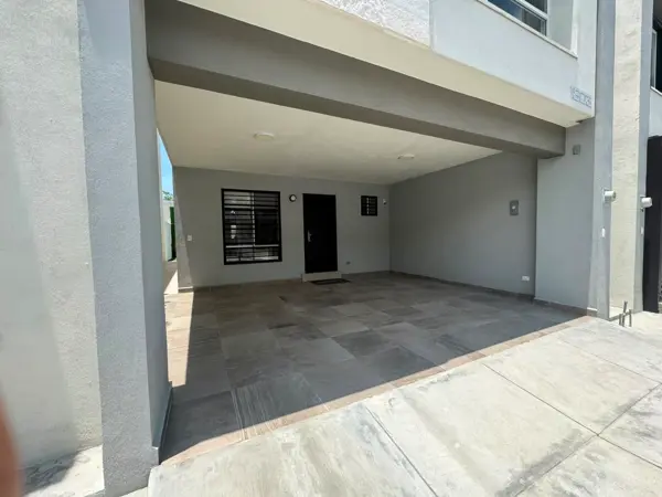Casa en venta en Evania, Guadalupe — foto 2 de 23