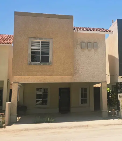 Casa en venta en Ampliación Senderos, Torreón — foto 1 de 18