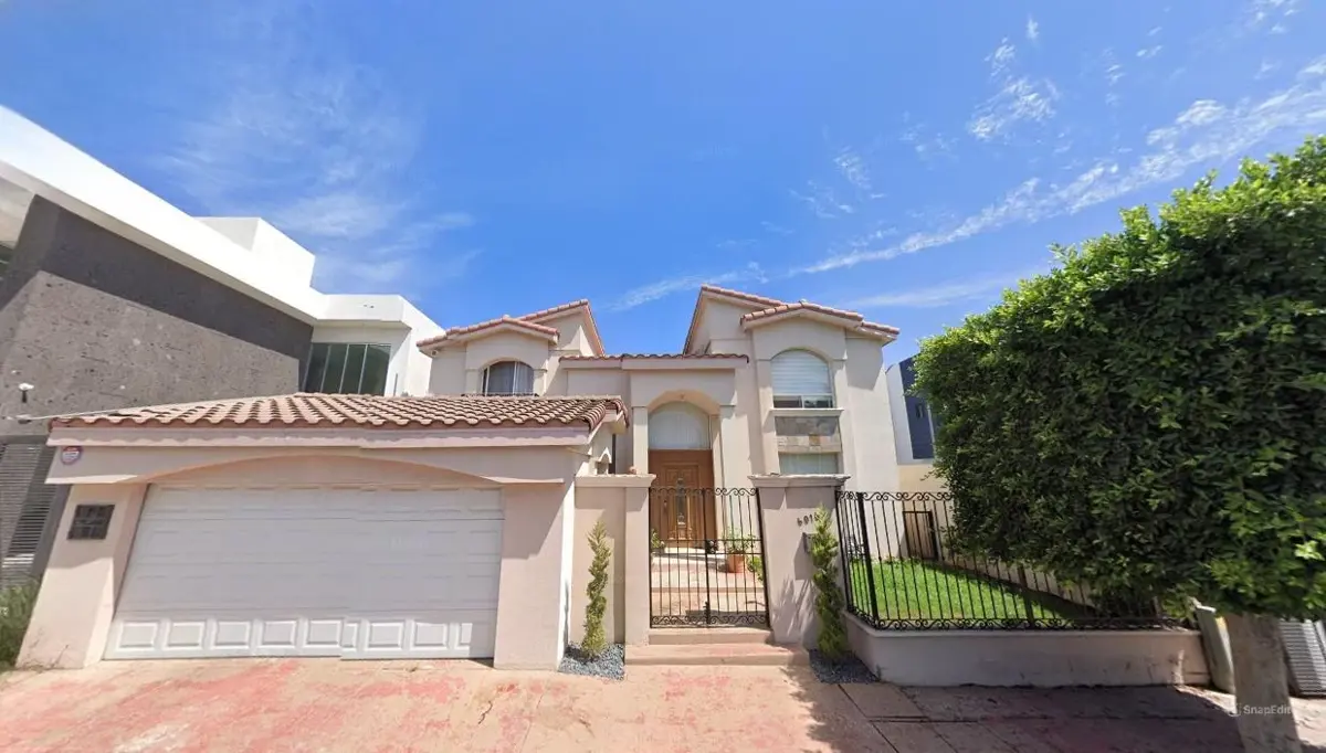 Casa en venta en Jardines de Chapultepec S-E, Tijuana — foto 1 de 8